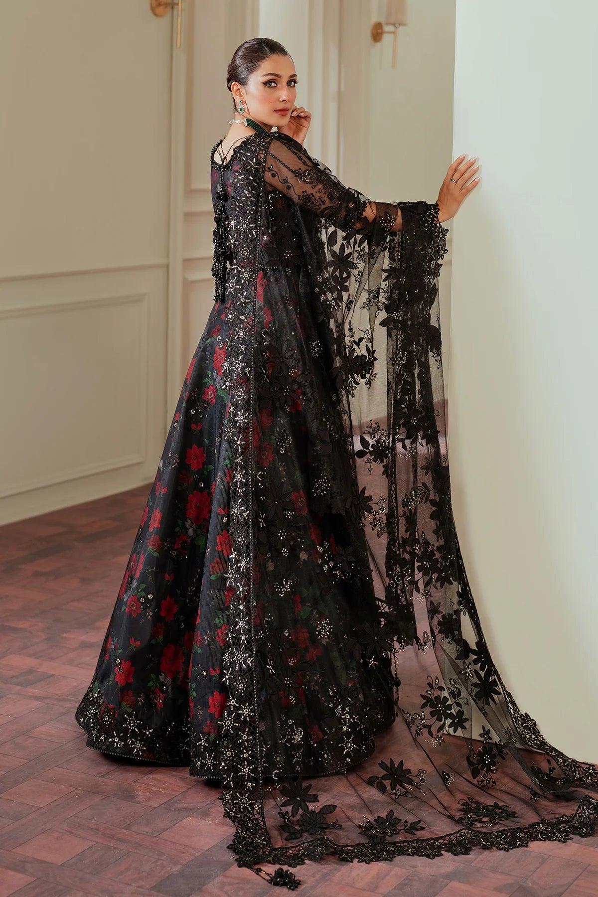 EMBROIDERED NET CH13-05
