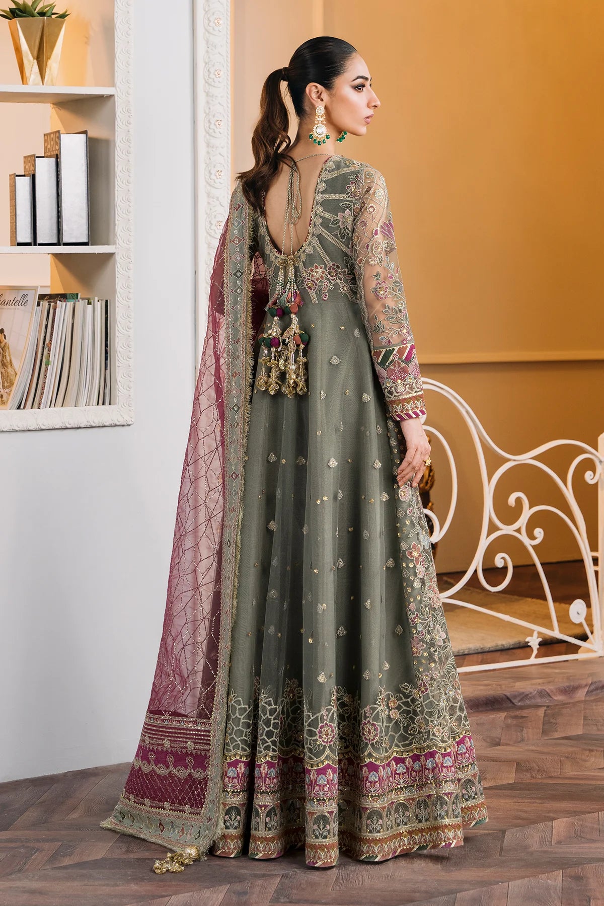 EMBROIDERED NET CH10-02