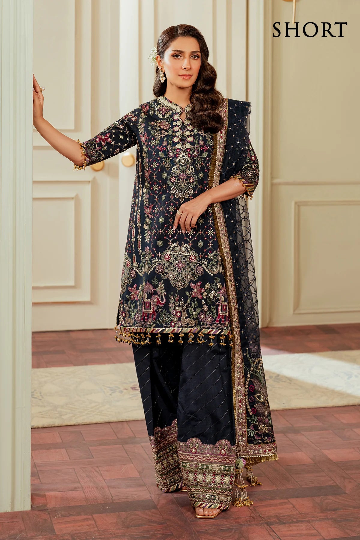 EMBROIDERED SILK CH13-07