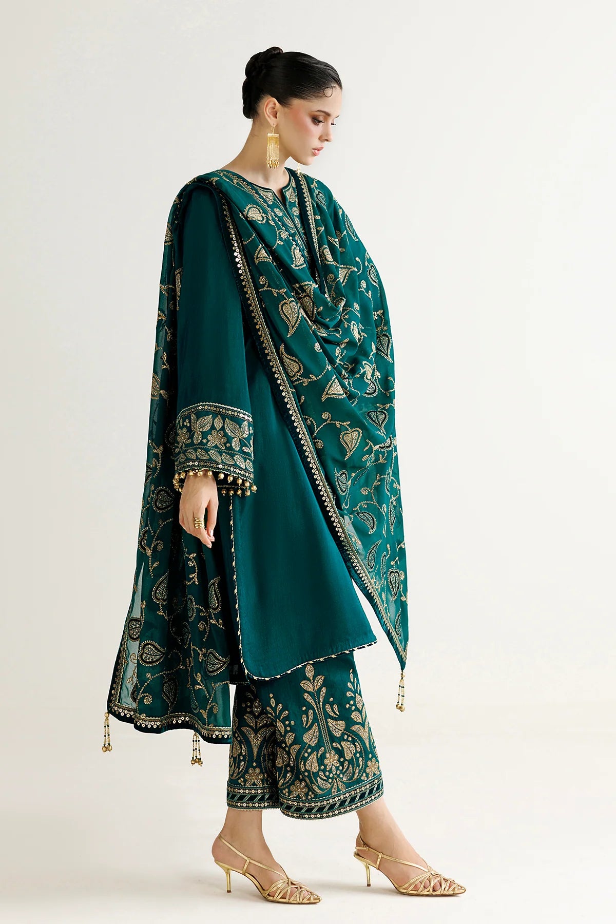 EMBROIDERED RAW SILK UR-7092