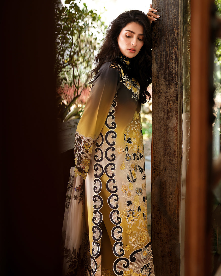 TIMELESS CHARM