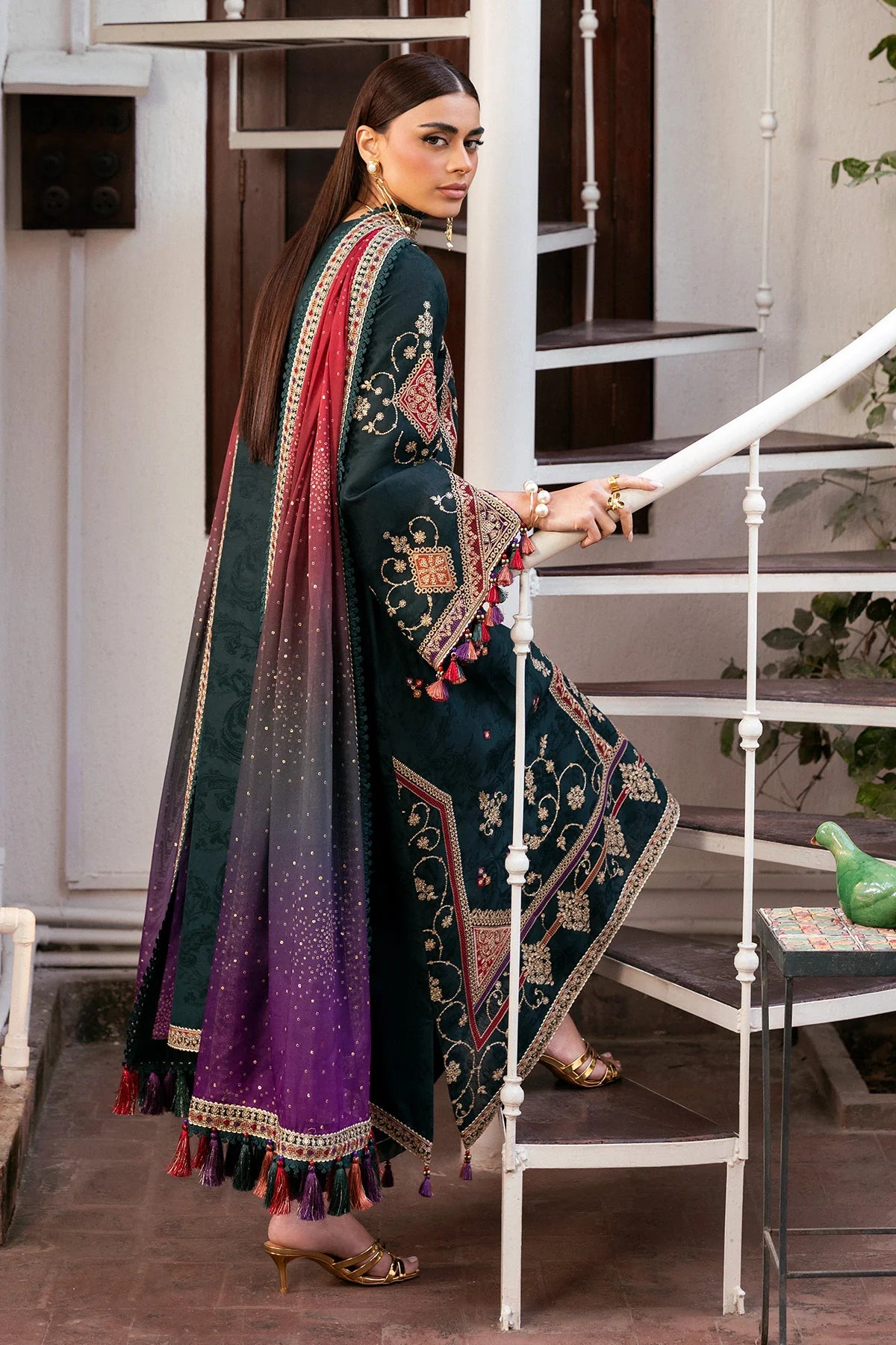EMBROIDERED LUXURY LAWN SL26-D03