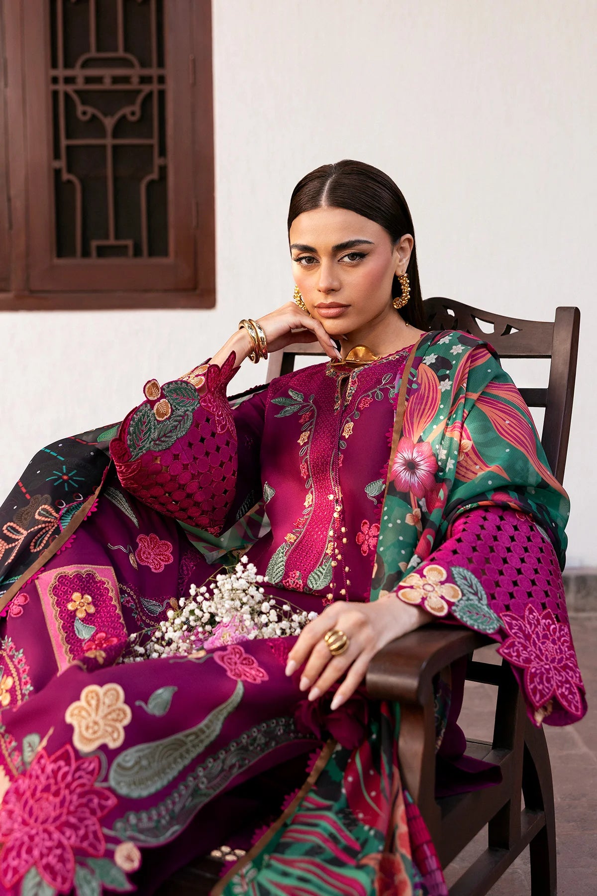 EMBROIDERED LUXURY LAWN SL26-D01