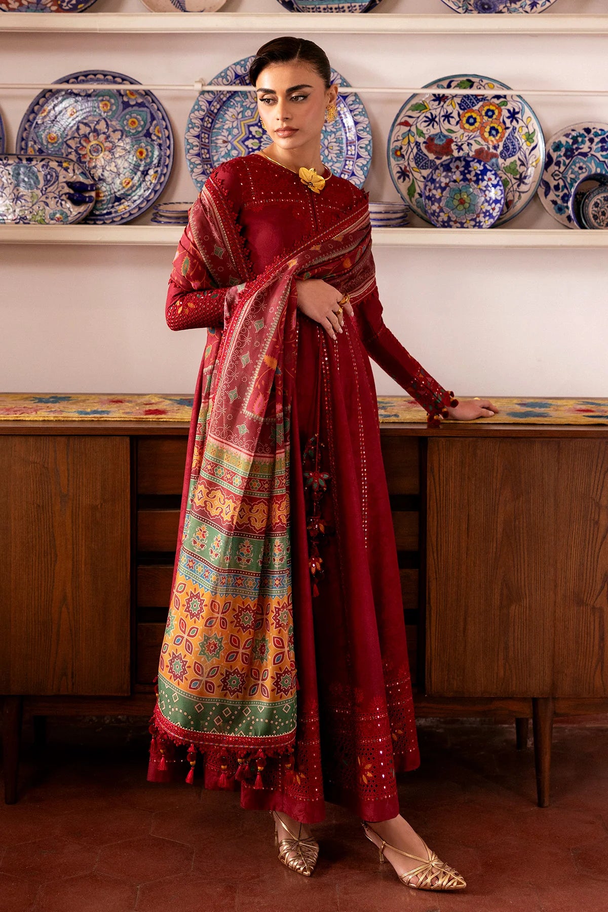 EMBROIDERED LUXURY LAWN SL26-D06