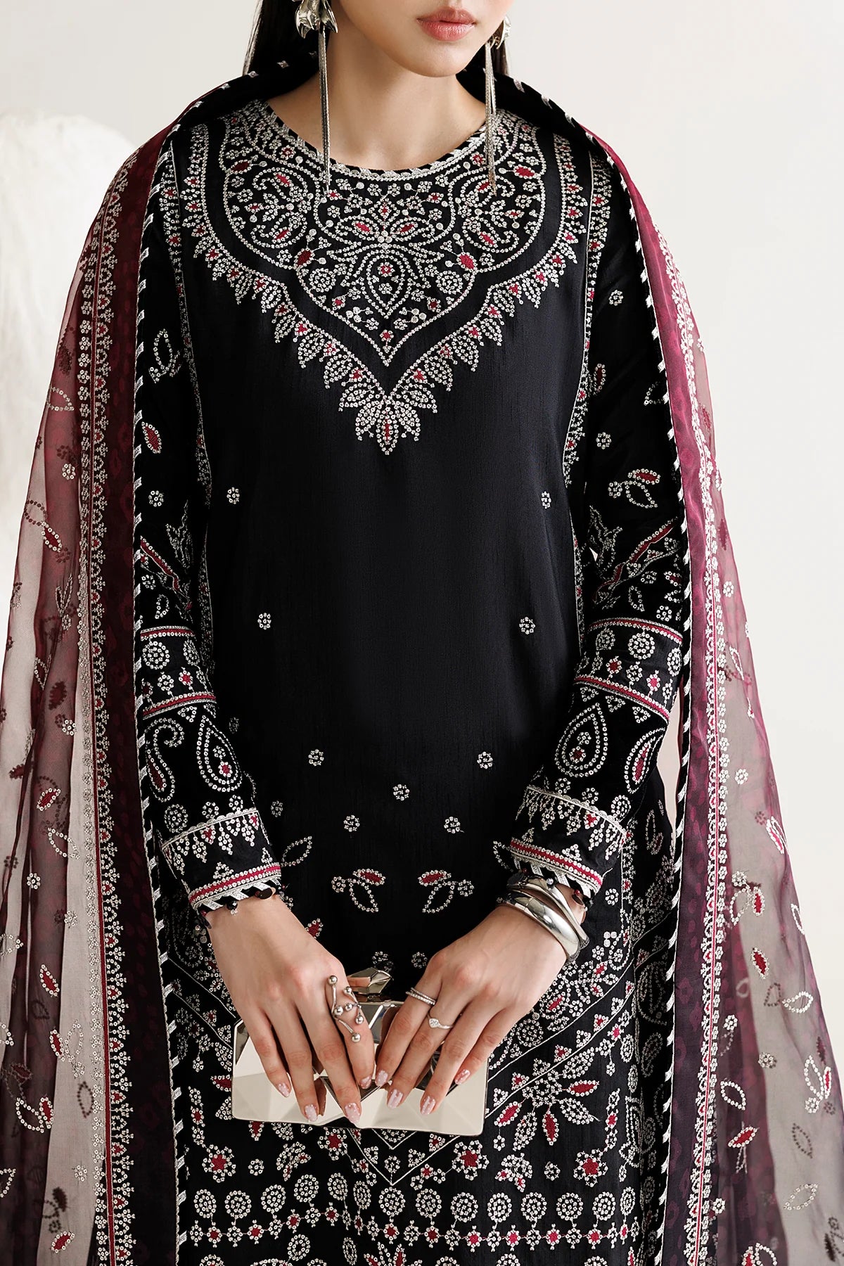 EMBROIDERED RAW SILK UR-7091