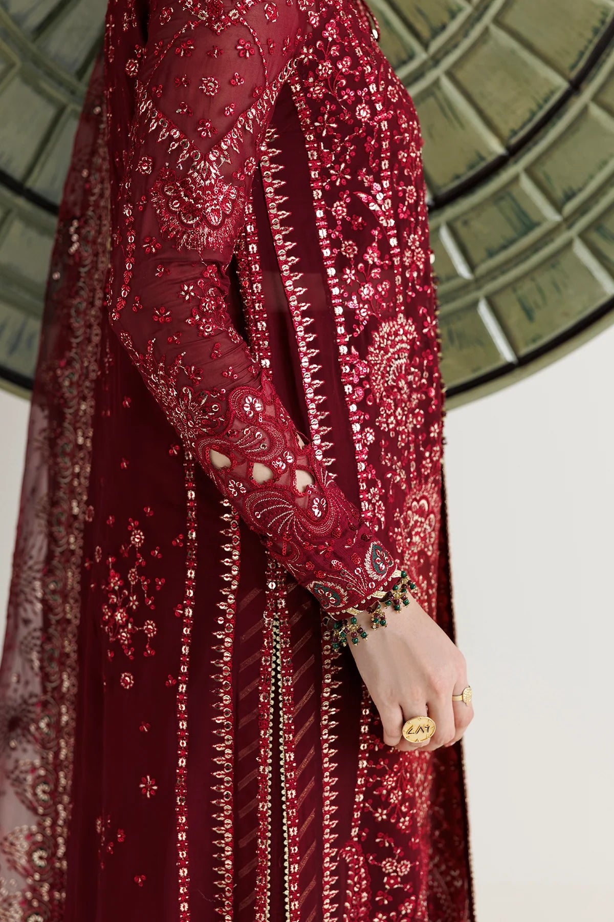 EMBROIDERED CHIFFON UC-3143