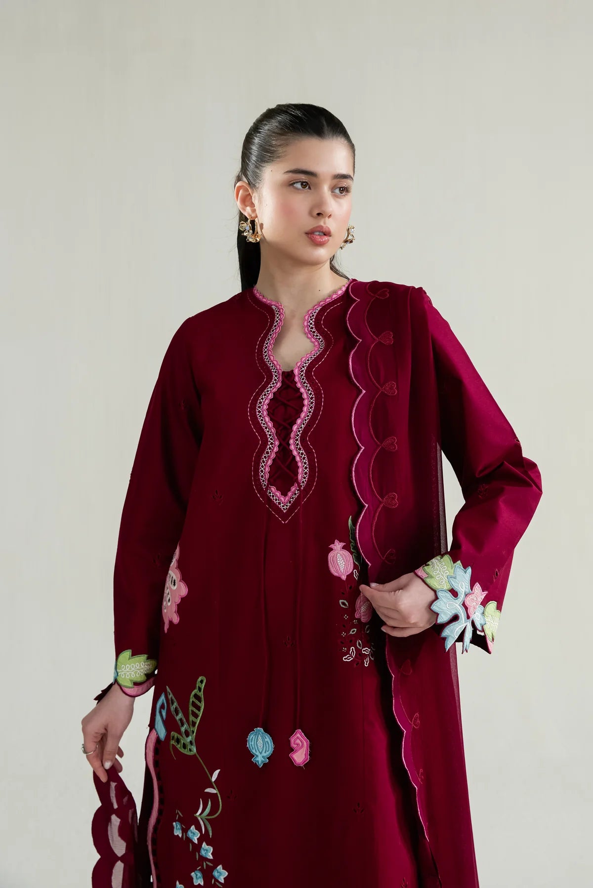 MAROON(LASER) LUXURY EMBROIDERED LAWN 3PCS SET (NPA3-26409)