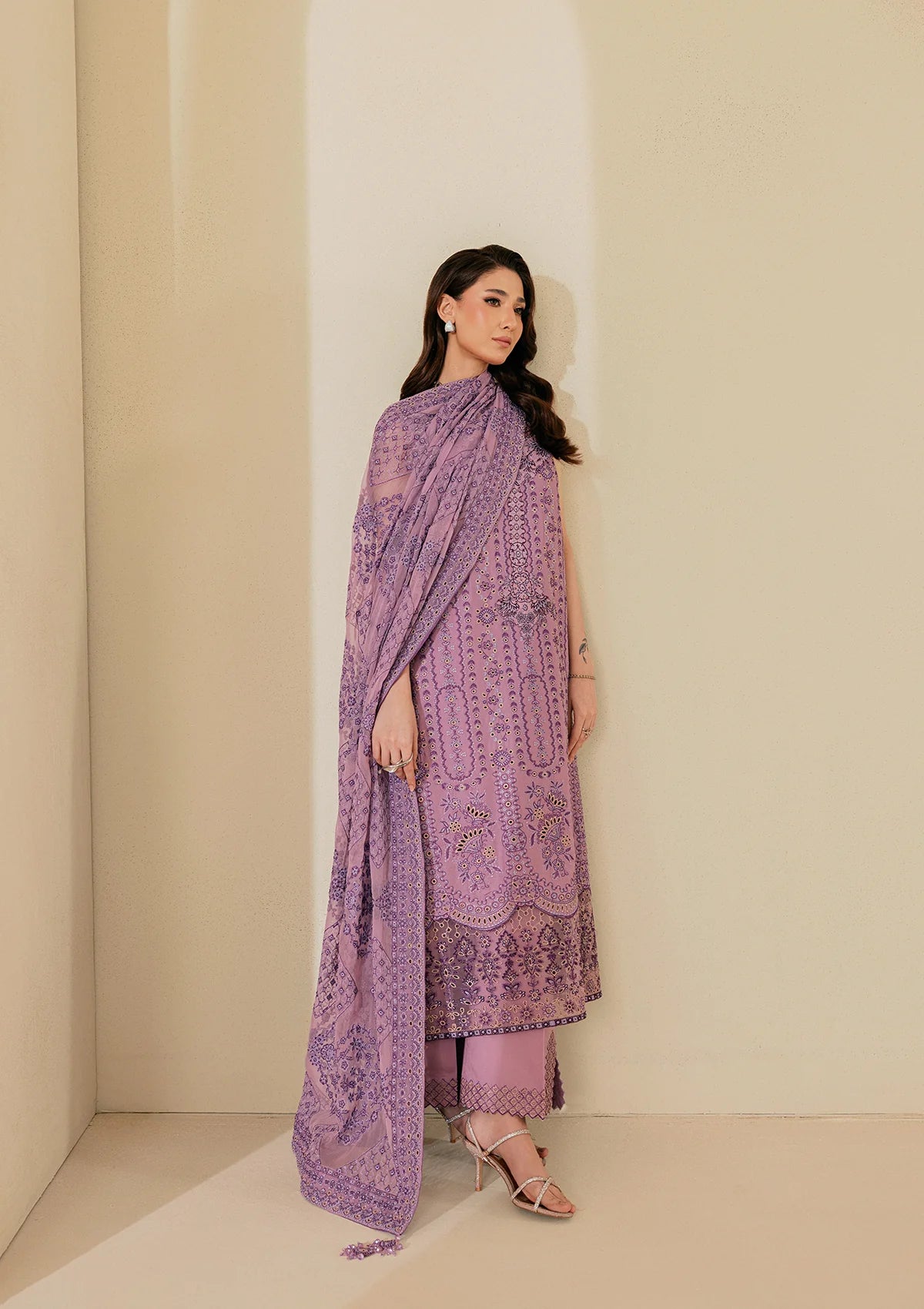 LAWN - LOOK B2605B