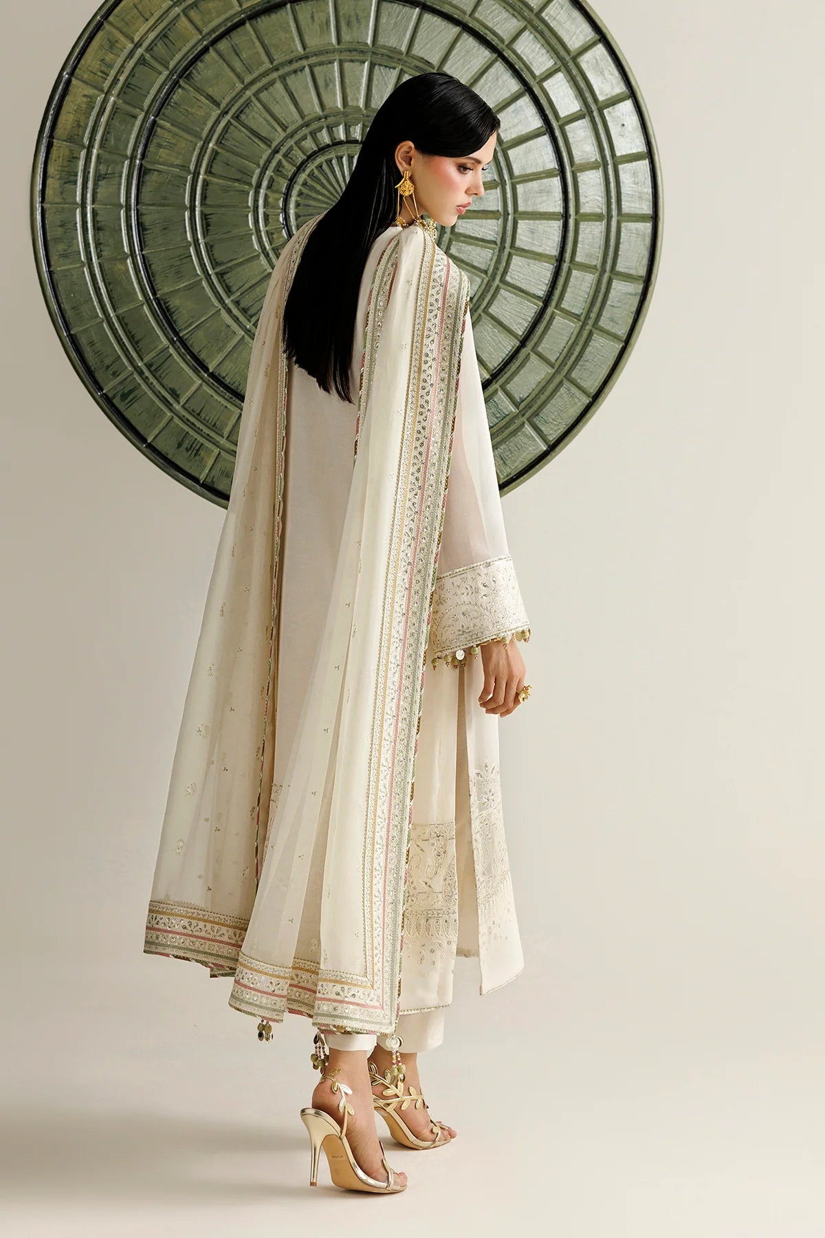 EMBROIDERED CHIFFON UC-3135