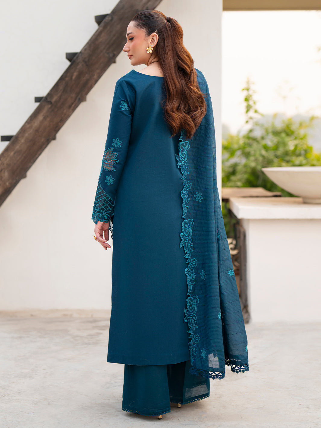 AN-013 | 3 PC Lawn