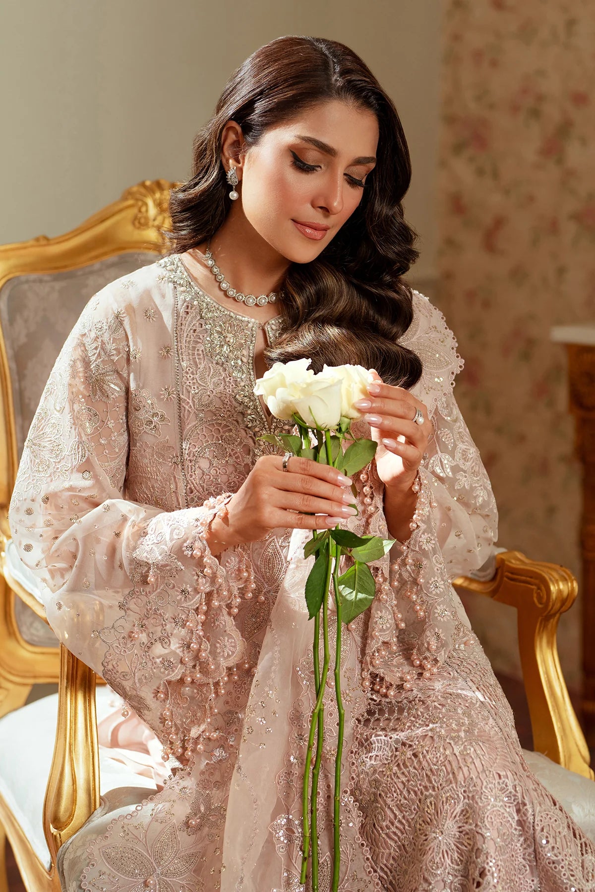 EMBROIDERED ORGANZA CH13-04