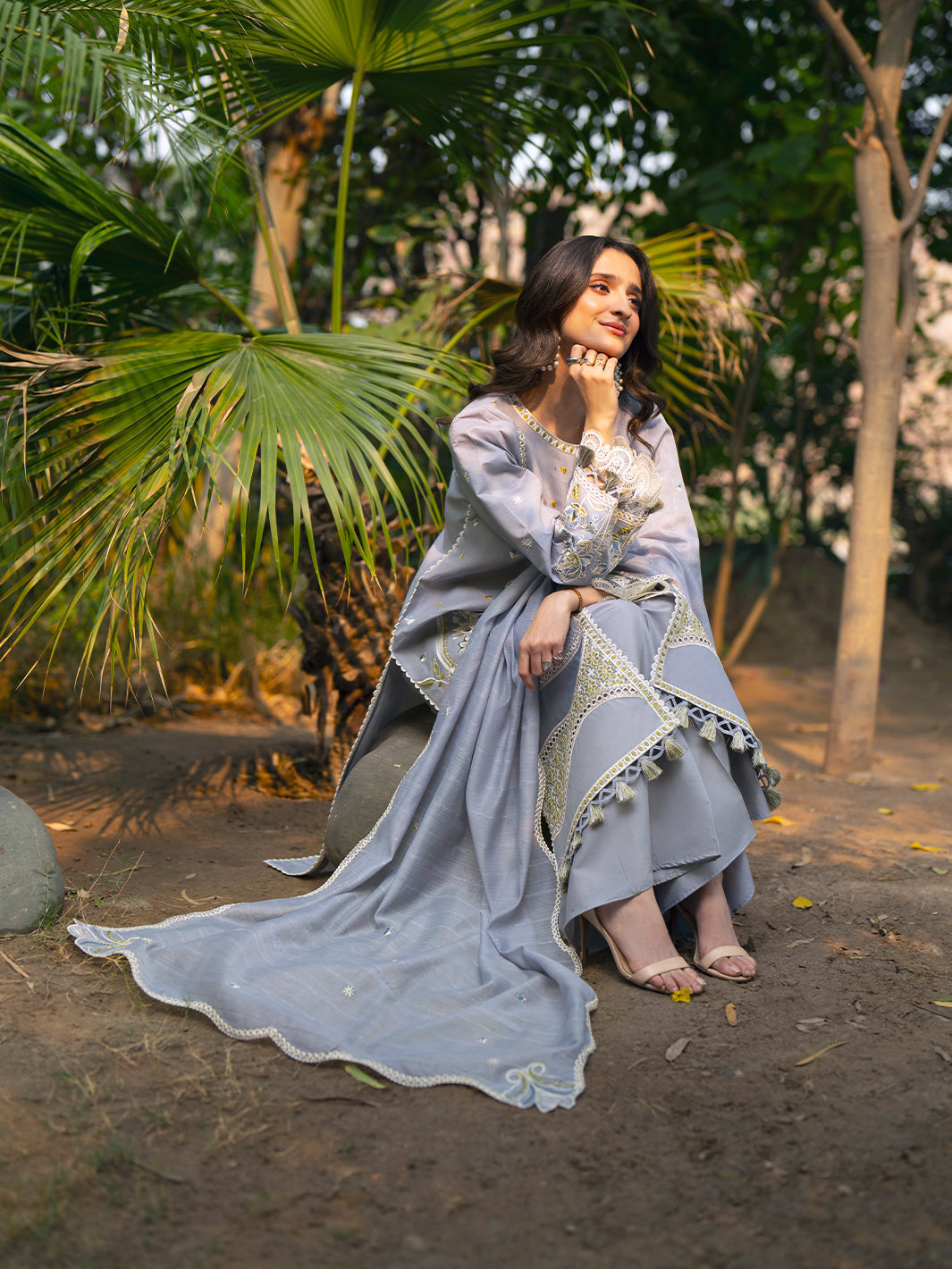 AN-006 | 3 PC Lawn