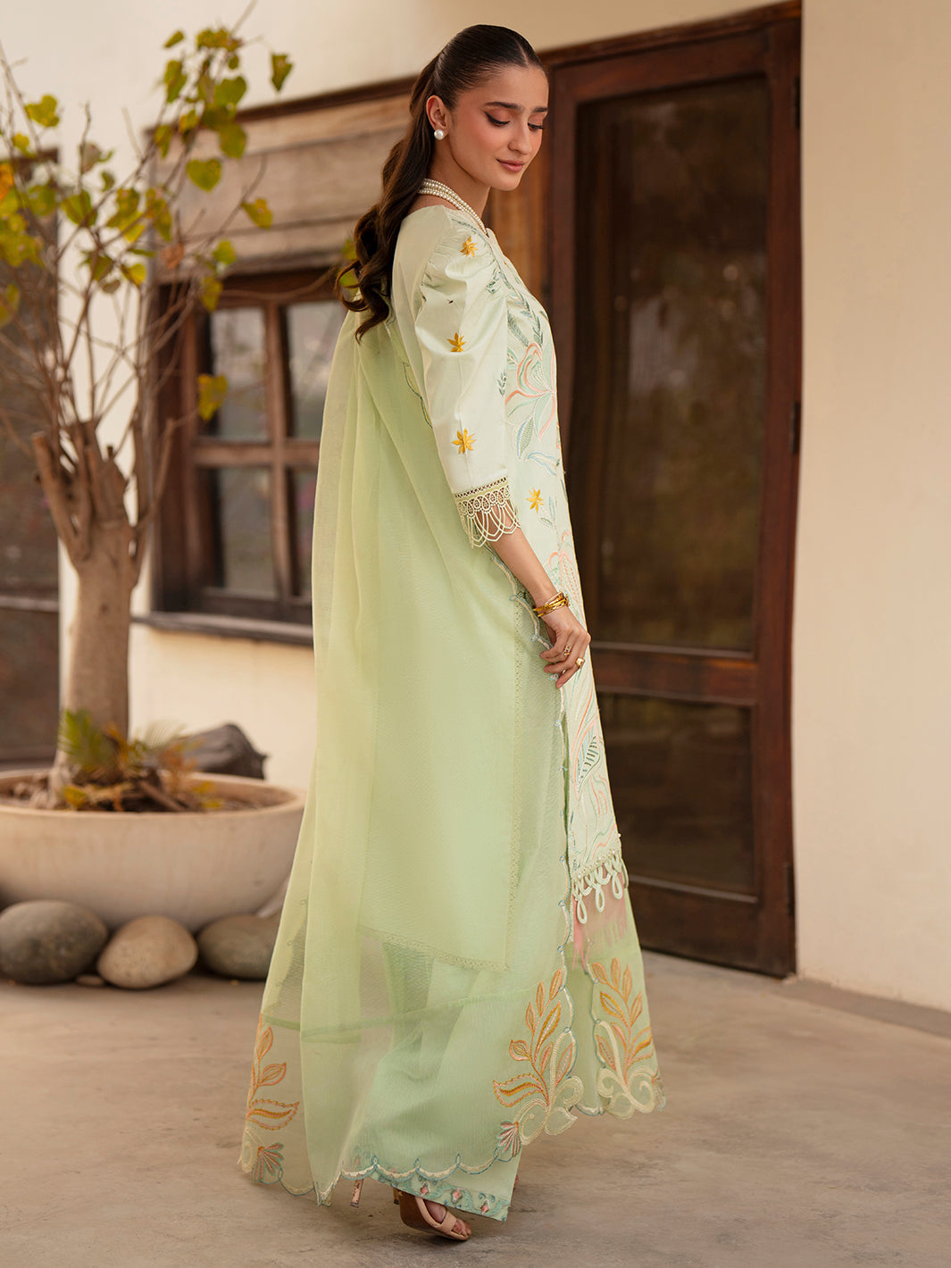 AN-012 | 3 PC Lawn